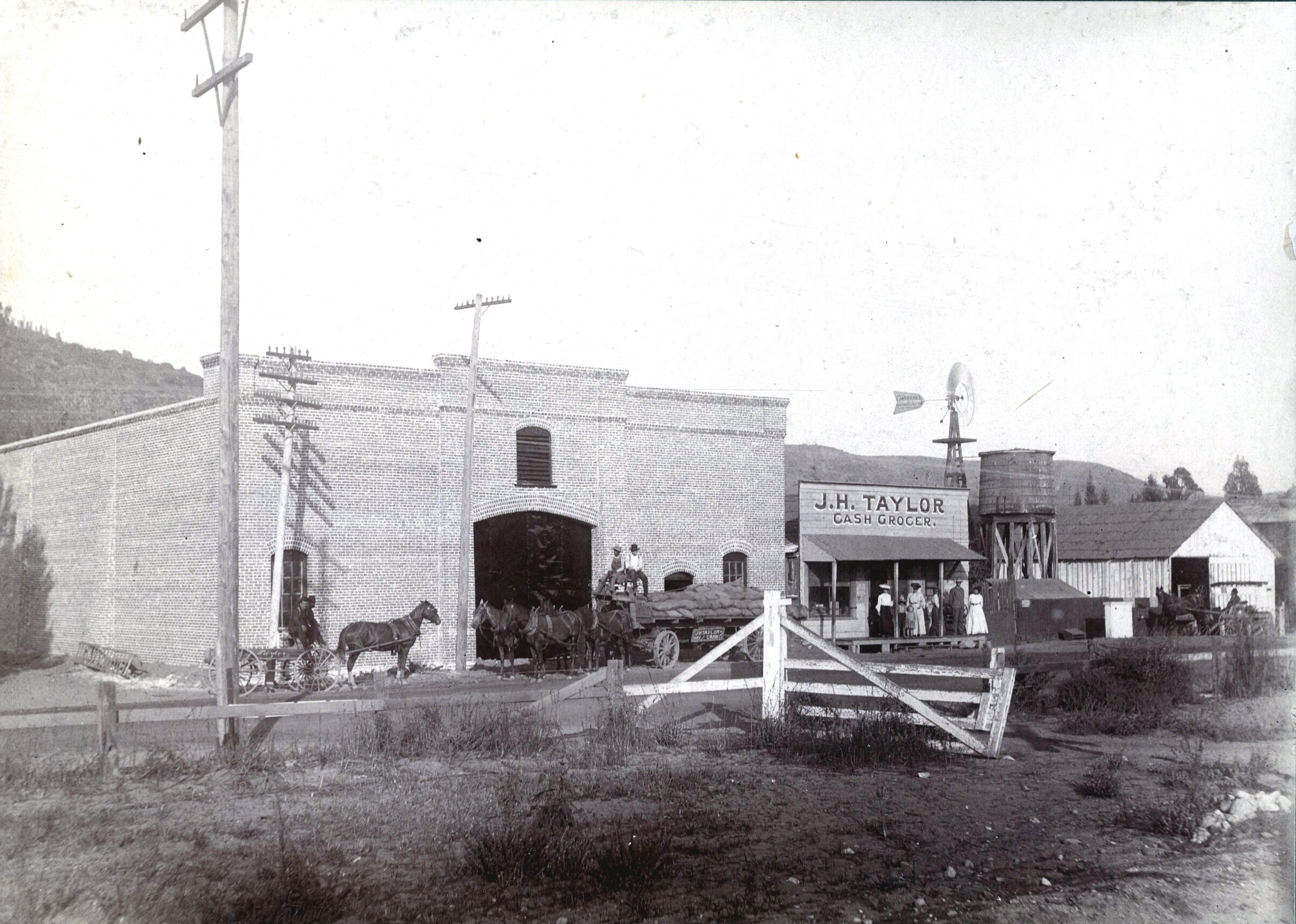 Taylor cash grocer copy.jpg